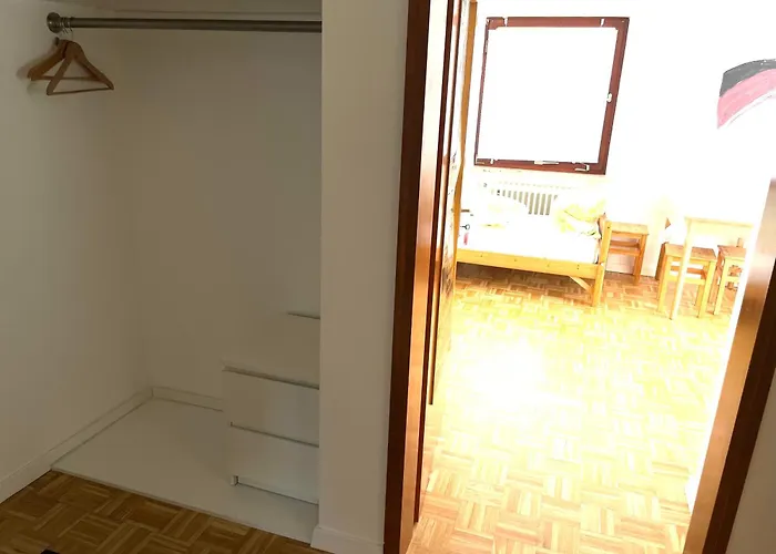 Familienzimmer * נוימרקט אין דר אוברפפלץ
